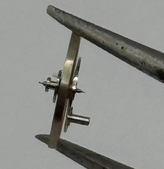 ST 69-21 Balance Wheel Complete And Spring Renata 1509 Watch Movement Parts NOS