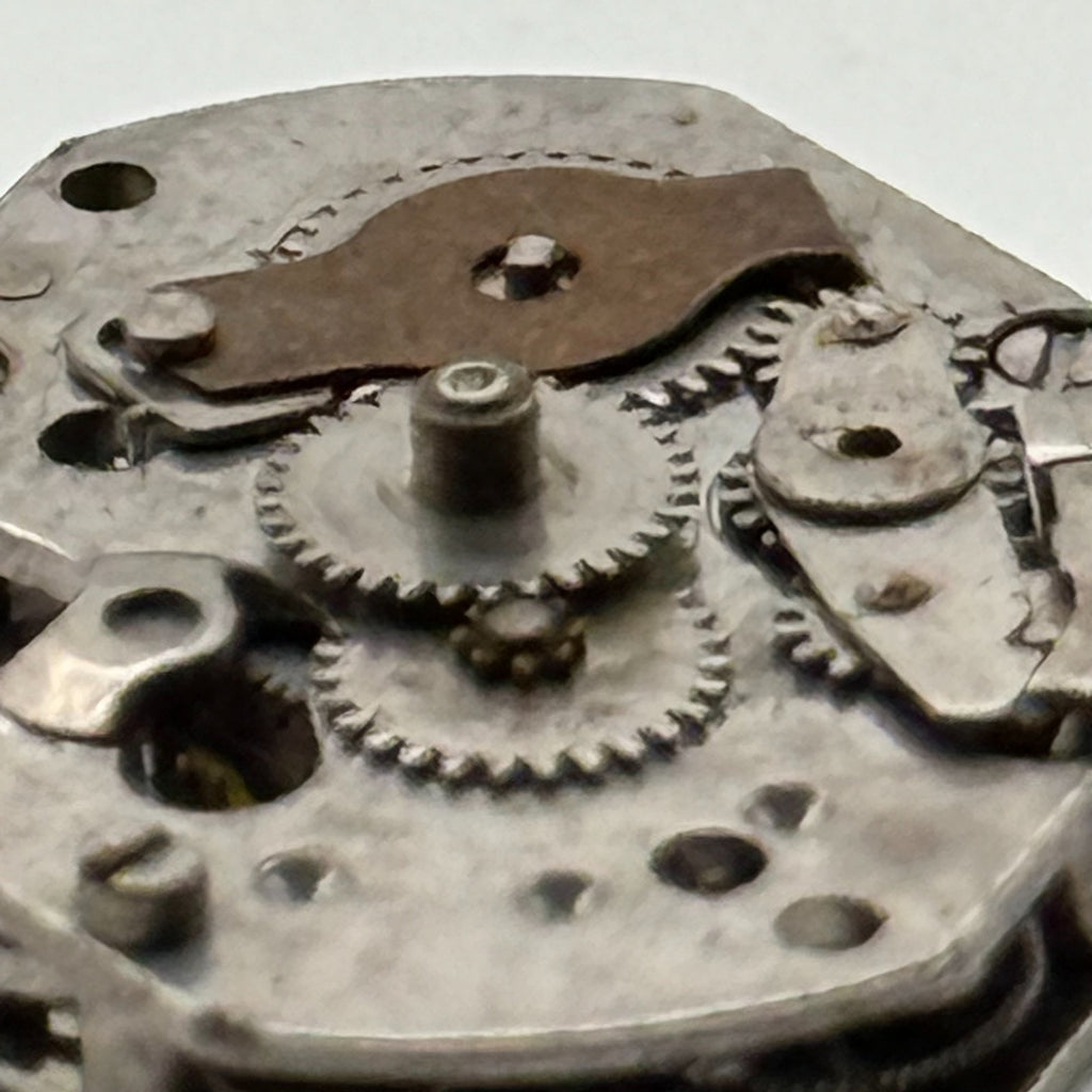 Timex 415 Watch Movement Great Britain Manual Wind Vintage Parts Repair 18.4mm