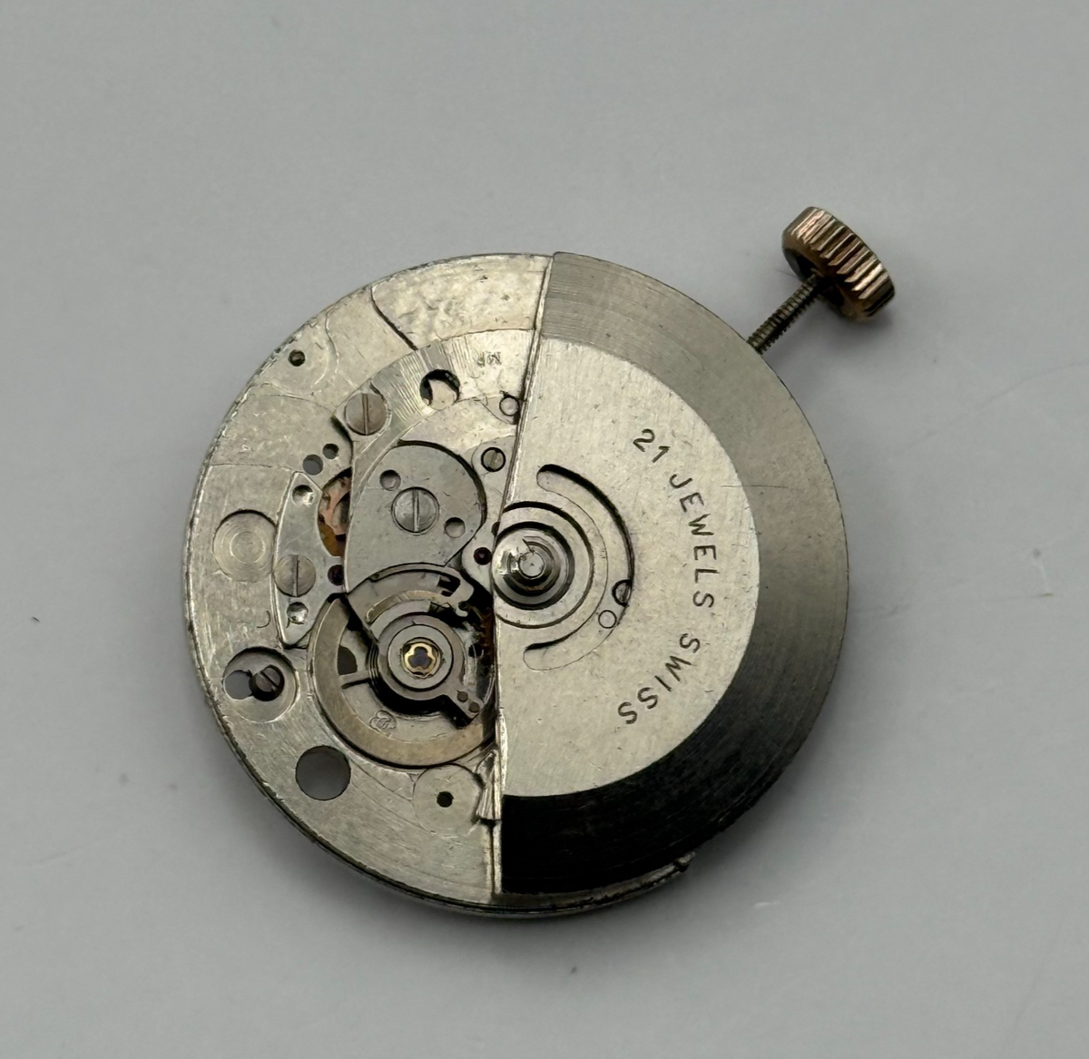 EB 8135 Watch Movement - 21 Jewels Automatic For - For Parts / Repair - 25.9mm