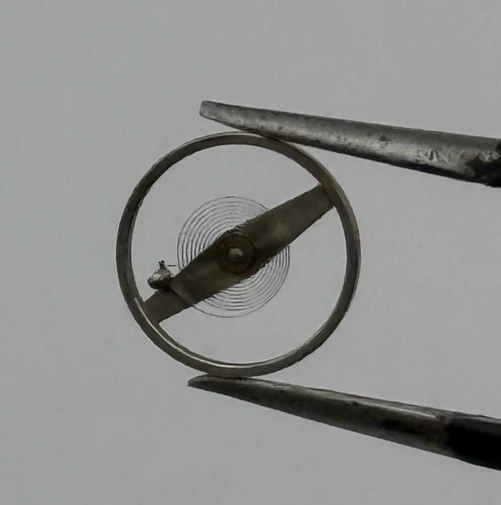 Durowe 261 Balance Wheel Complete And Spring 1643 M Watch Movement Parts NOS