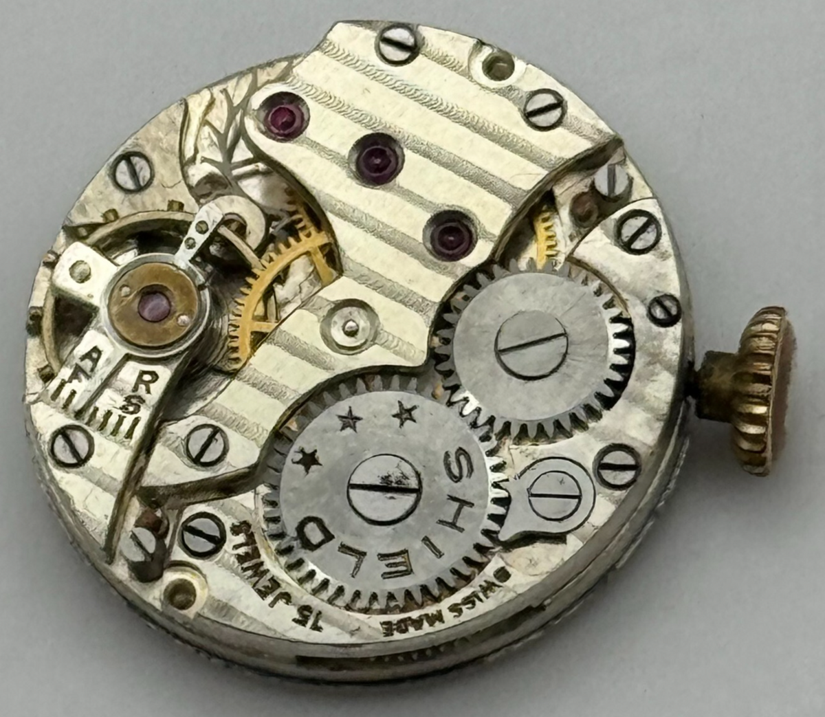 Shield Watch Movement - Nice Finish - For Parts / Repair - 19.6mm