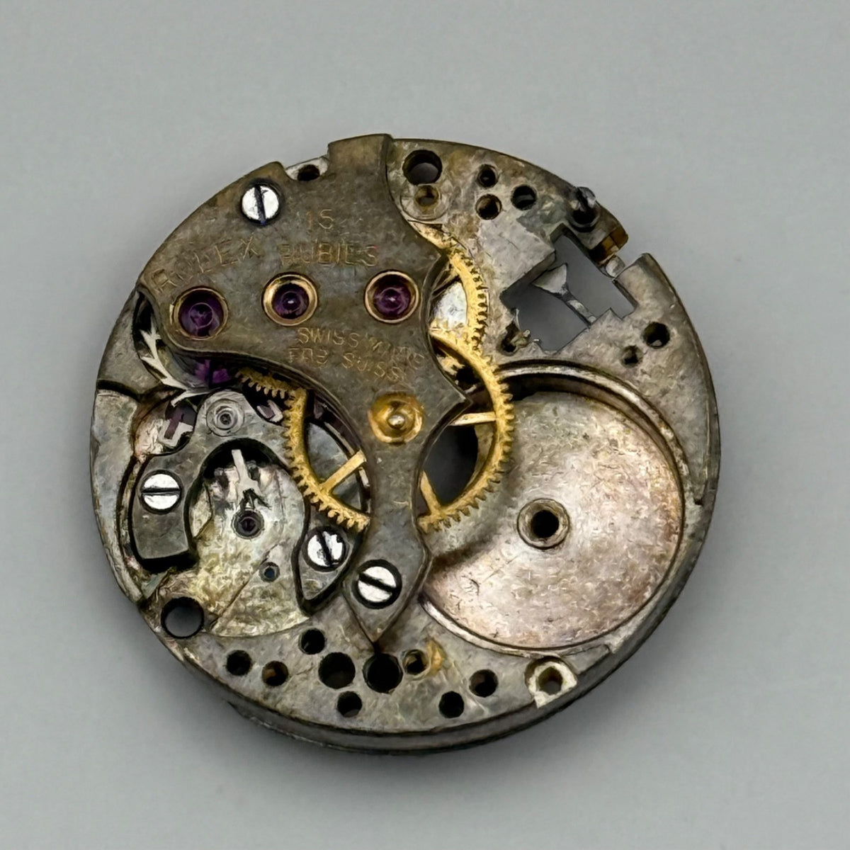 Rolex 8 3/4 Hunter Watch Movement 15 Rubies Fab Suisse For Parts / Repair 19.7mm