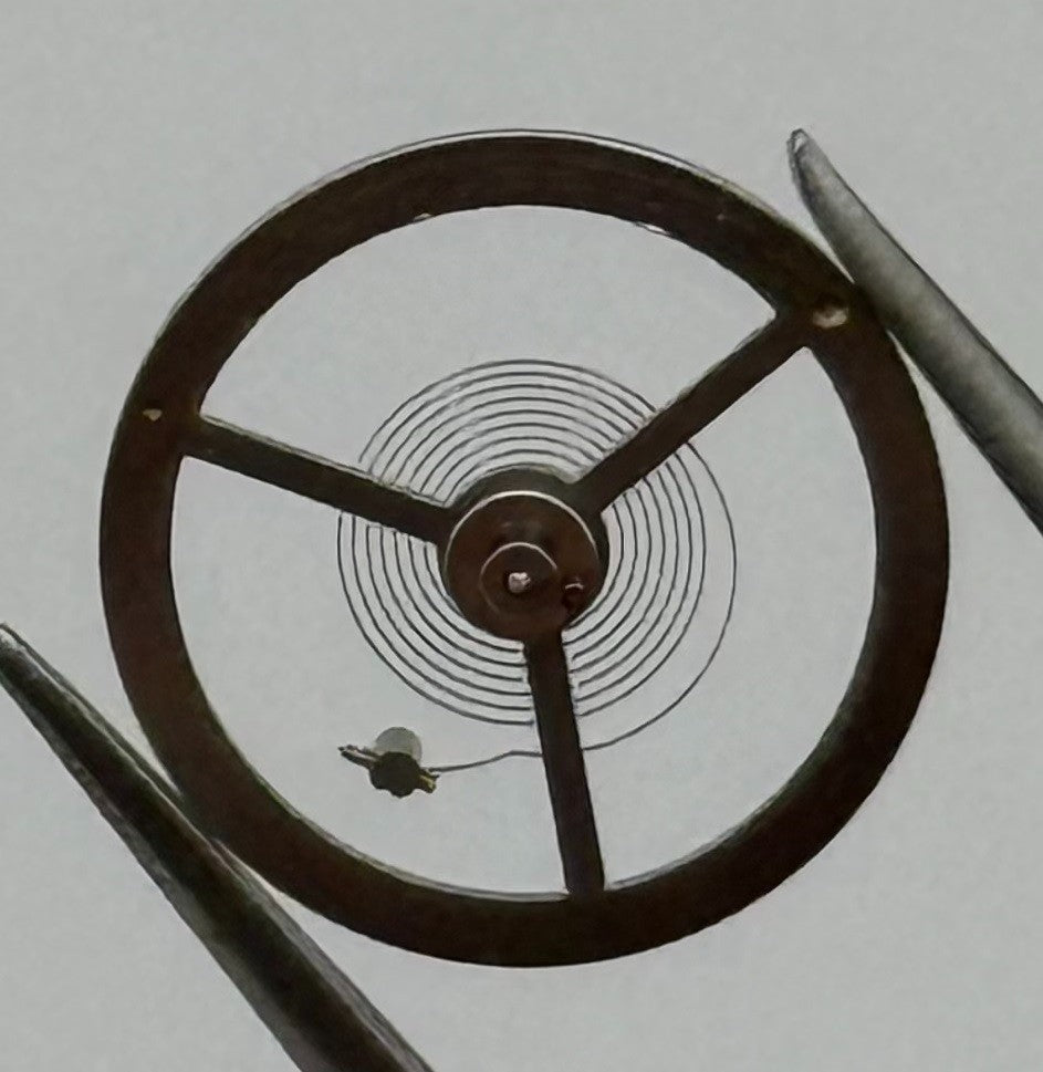 EB 1197 Balance Wheel Complete And Spring 10½''' 109 M Watch Movement Parts NOS