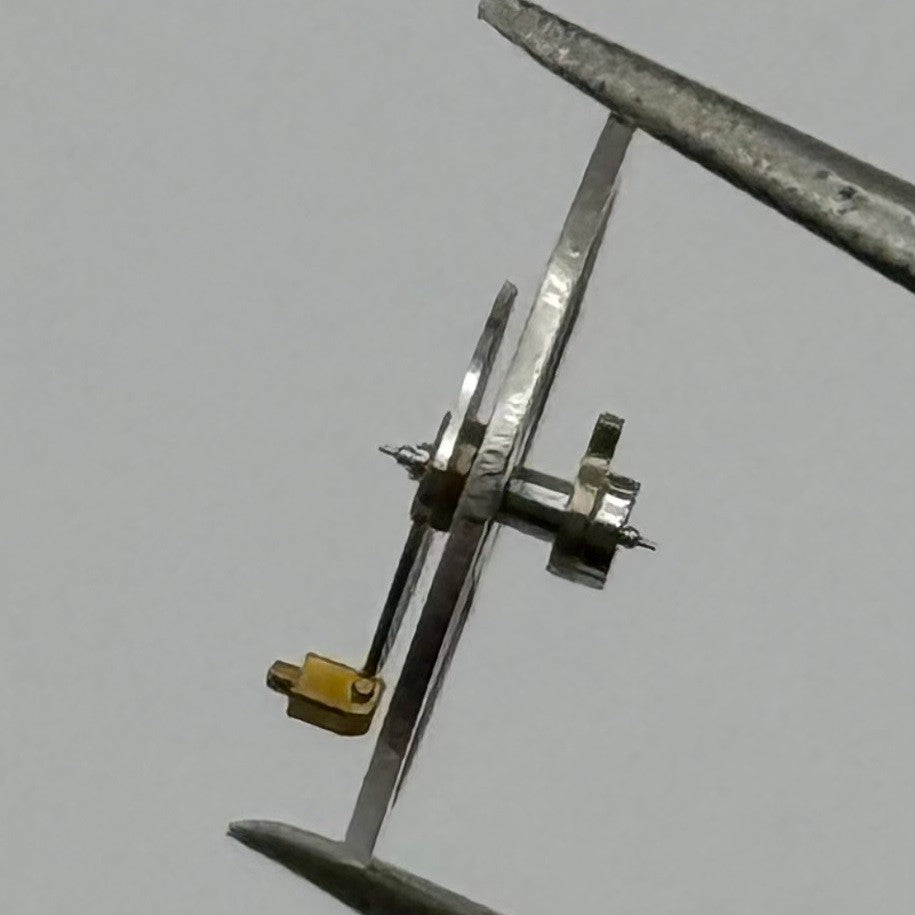 Brac 500 Balance Wheel Complete And Spring Renata 1636 Watch Movement Parts NOS