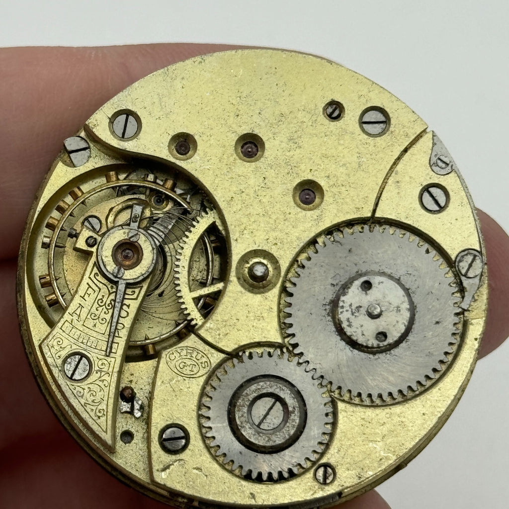 Open Face Cyrus GT Antique Pocket Watch Movement - For Parts / Repair - 40.9mm