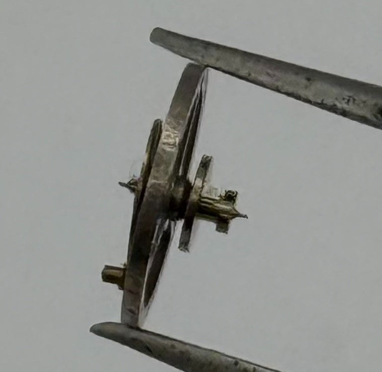 BFG 34 PL Balance Wheel Complete And Spring Renata 59 Watch Movement Parts NOS