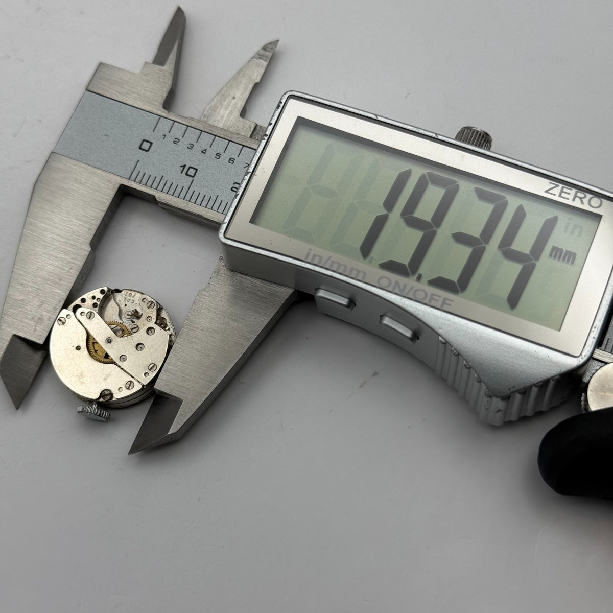 Smiths Cal 201 Watch Movement Great Britain Manual Wind Parts Repair 19.3mm