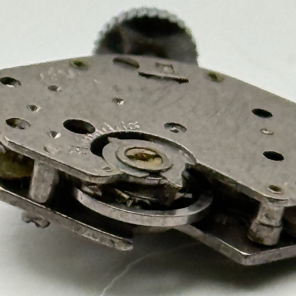 Timex 415 Watch Movement Great Britain Manual Wind Vintage Parts Repair 18.4mm