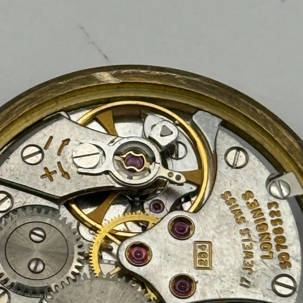 Longines 284 Watch Movement - 17 Jewels - For Parts / Repair - 30.5mm