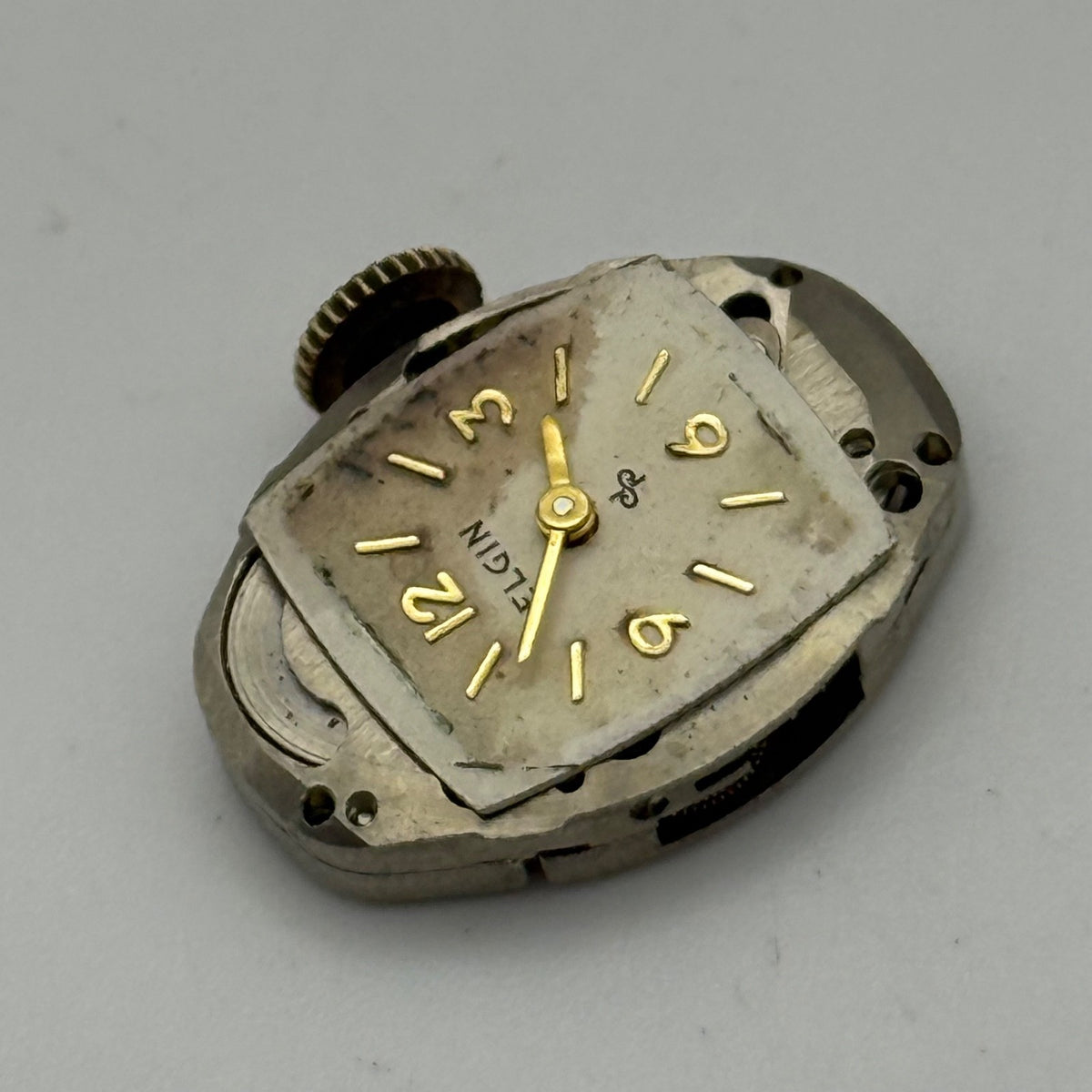 Elgin 662 Watch Movement - 17 Jewels USA American - For Parts / Repair - 14.3mm