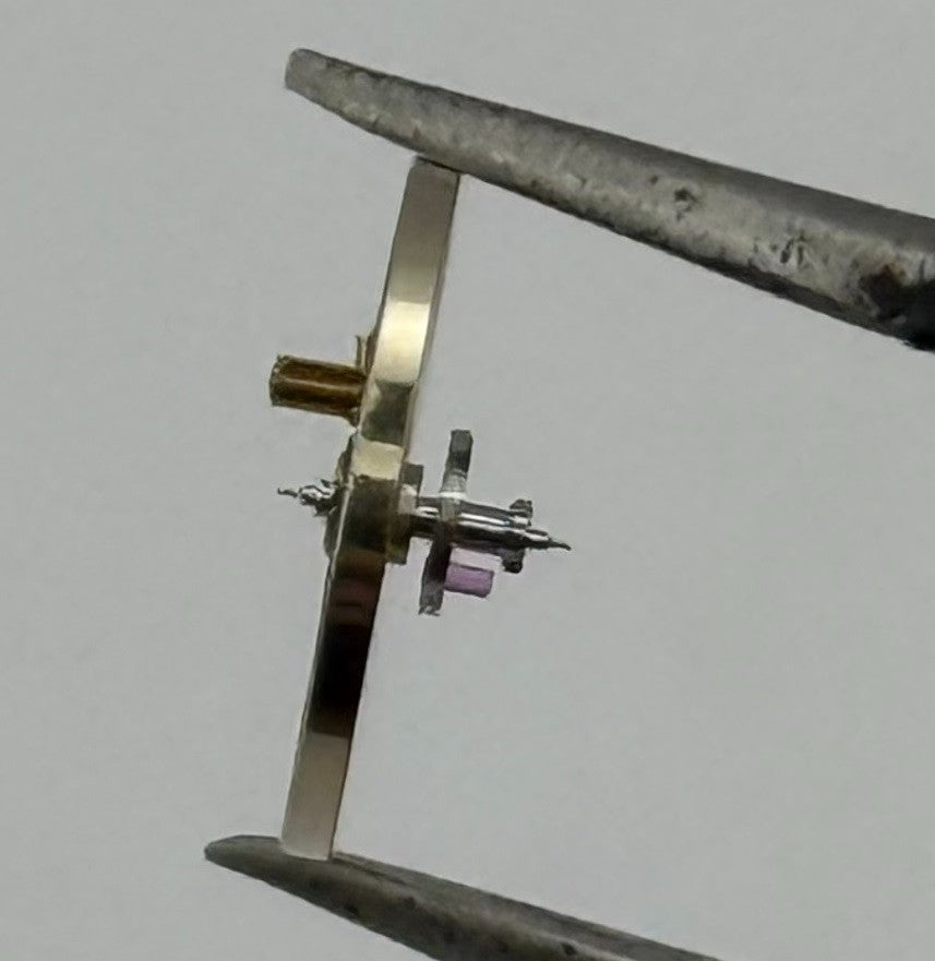Oris 670 672 Balance Wheel Complete And Spring 8¾’’’ 5246 Watch Movement Parts