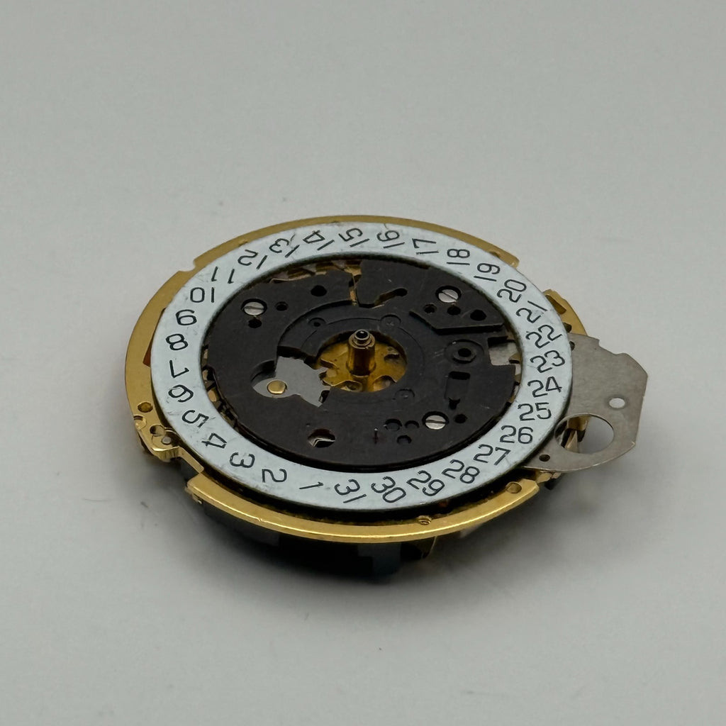 ISA 8172 Watch Movement Quartz Swiss Date 3 Jewels Vintage Parts Repair 26.1mm