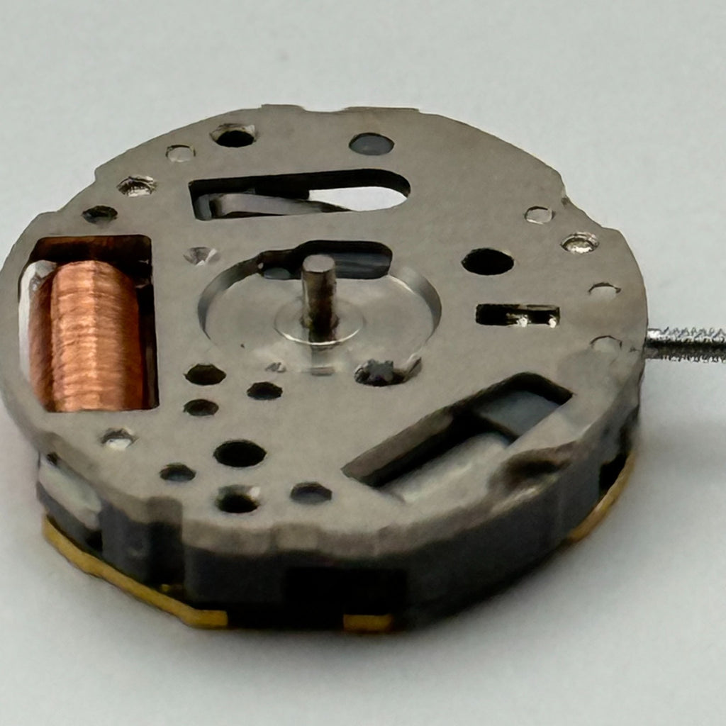 Citizen 5920E Watch Movement Quartz Japan Untested Parts Repair Spares 12.2mm