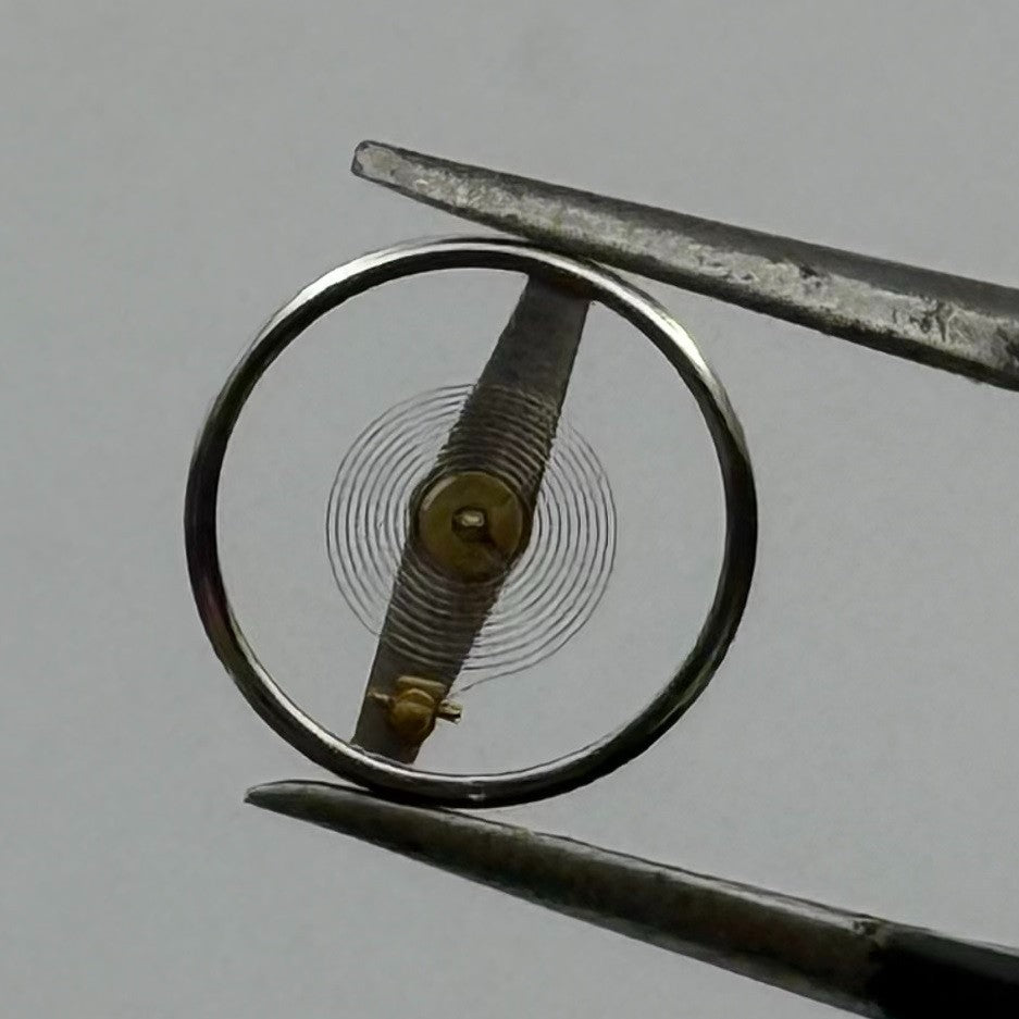RL 5901-05 Balance Wheel Complete And Spring 6¾’’’x8 Watch Movement Parts NOS