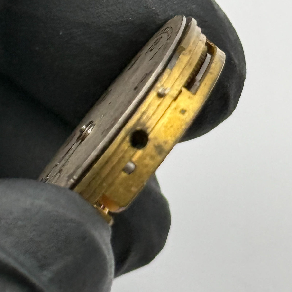 Longines 11.84N Watch Movement - For Parts / Repair - 25.4mm
