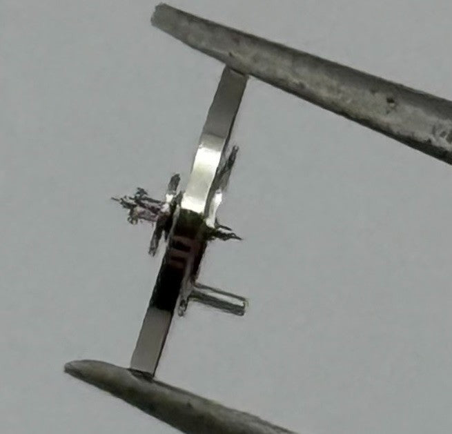 AS 1677 Balance Wheel Complete And Spring Renata 1414 M Watch Movement Parts NOS