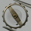 EB 1333 Balance Wheel Complete And Spring 8¾’’’ Renata Watch Movement Parts NOS