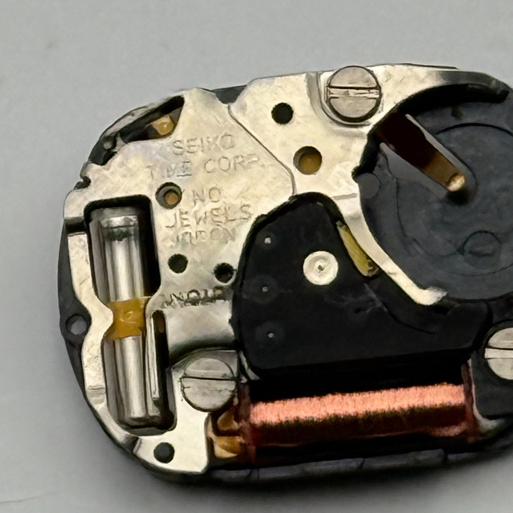 Seiko 1N01A Watch Movement Quartz Japan Untested Parts Repair Spares 10.8mm