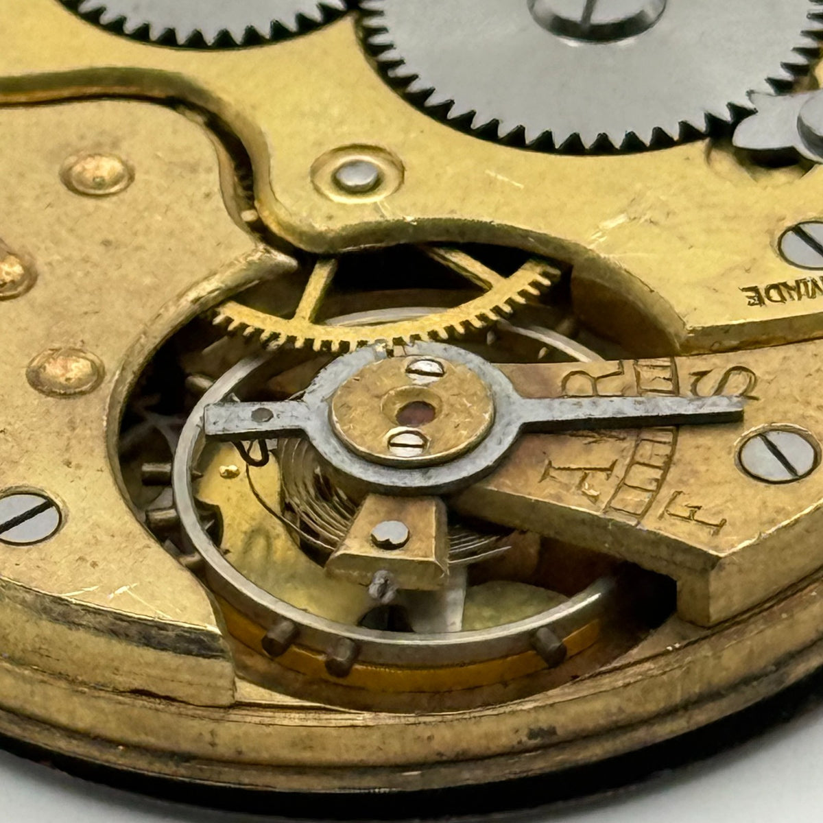 Artox Pocket Watch Movement Hunter Swiss Sub Seconds Vintage Parts Repair 40.2mm