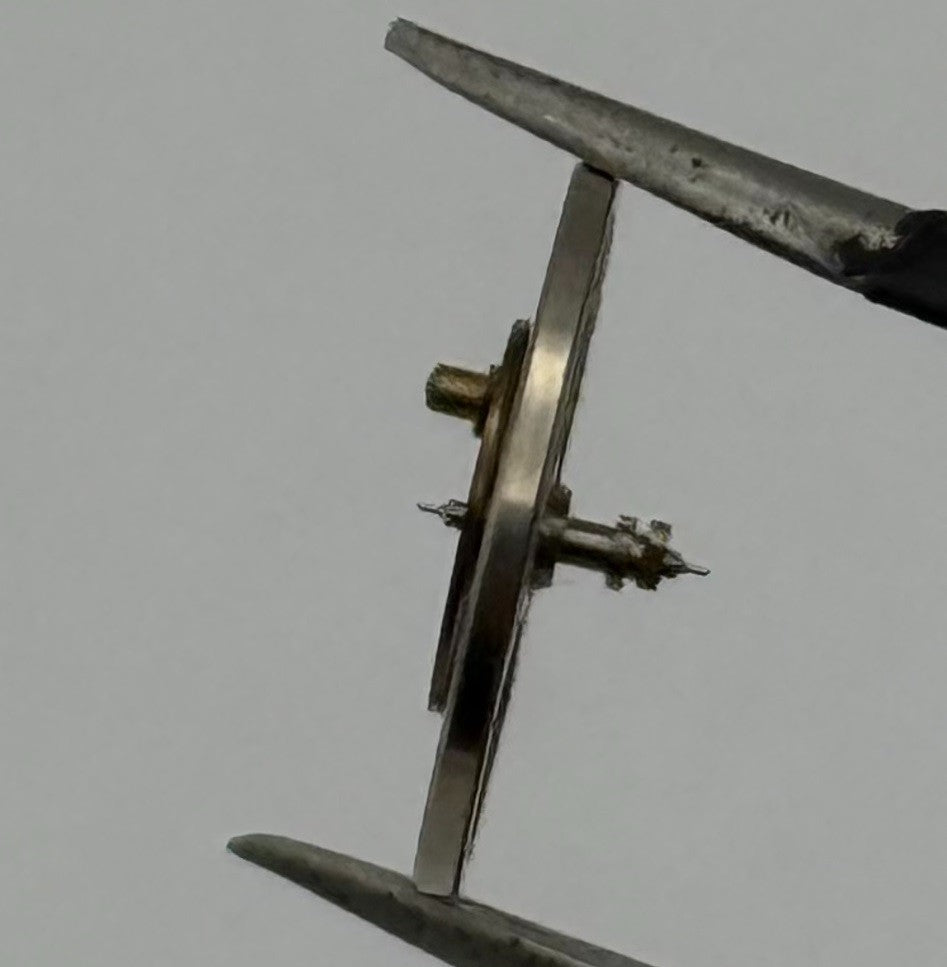 Oris 521 Balance Wheel Complete And Spring Watch Movement Parts NOS