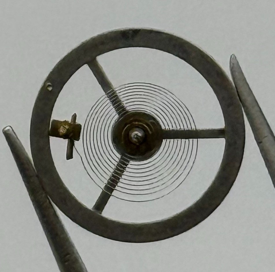 Desa 320 Balance Wheel Complete And Spring Renata 1607 Watch Movement Parts NOS