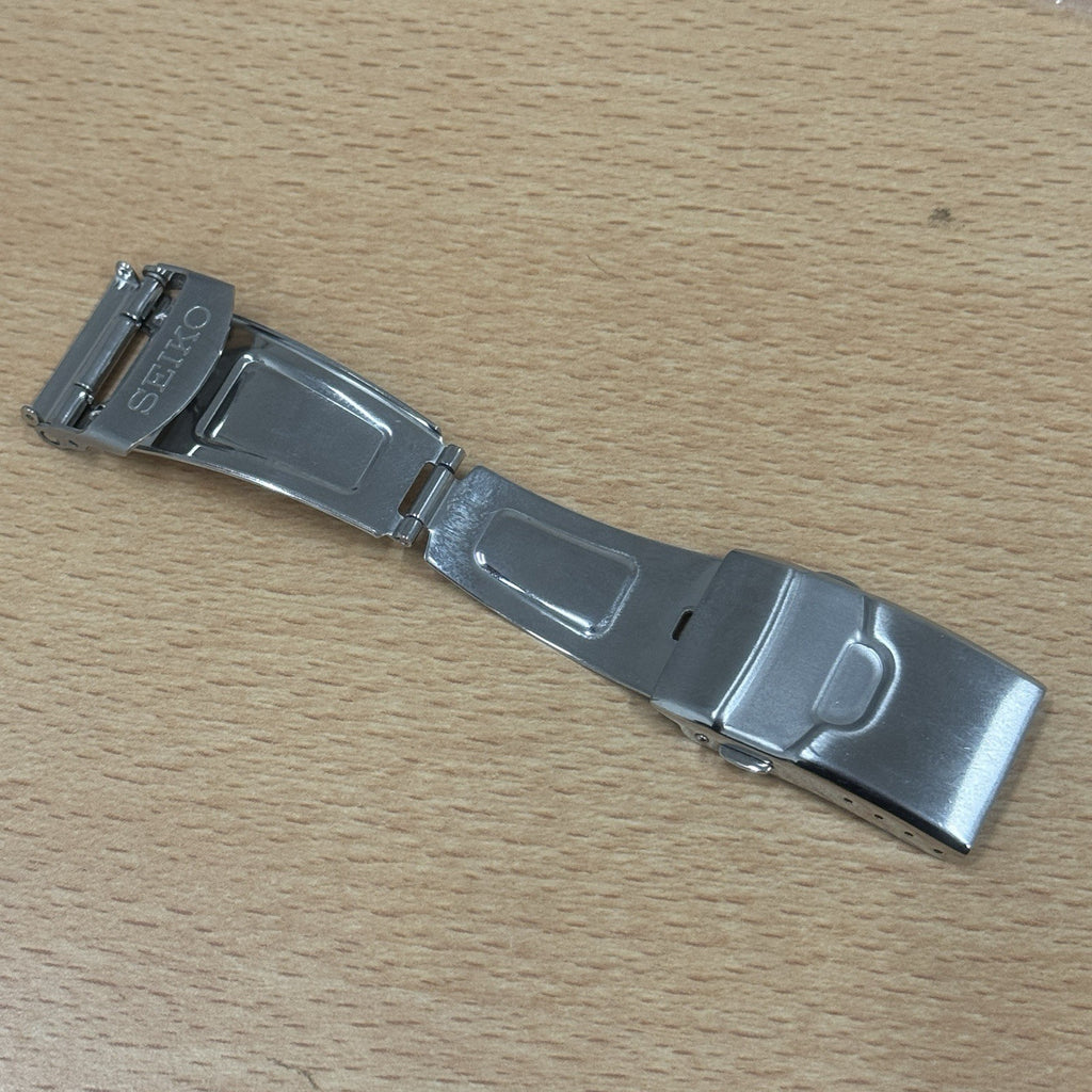 Seiko V172-0AC0 Watch Deployment Clasp - Seiko Solar Chronograph Spare Parts