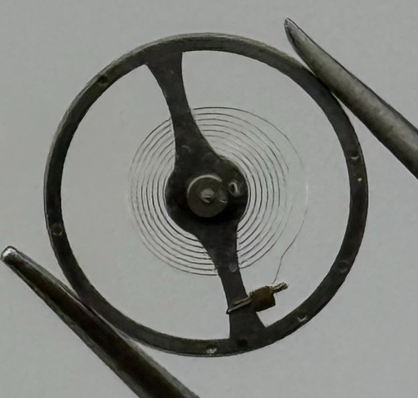 Oris 260 290 Balance Wheel Complete And Spring Renata 332 M Watch Movement Parts