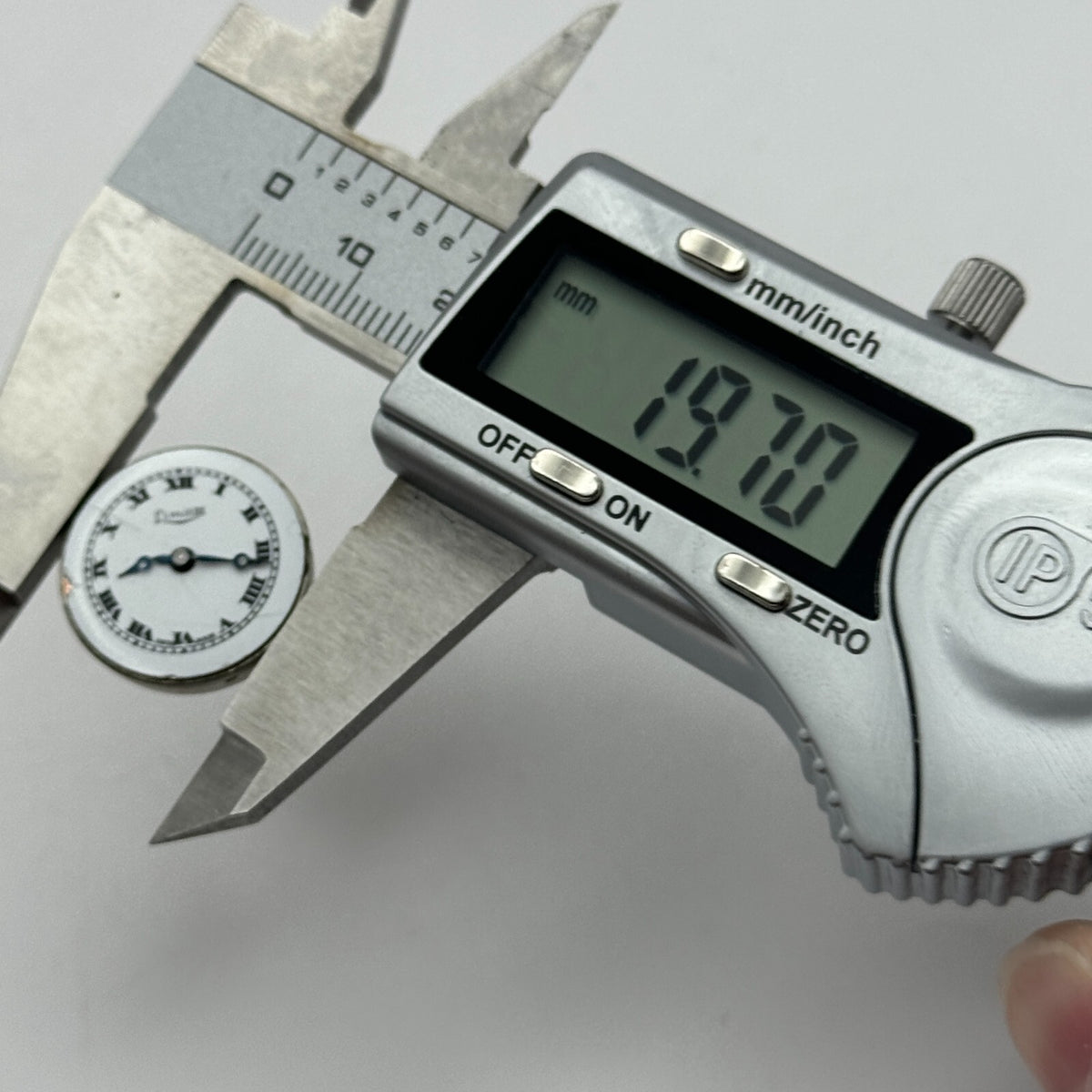 Revue Watch Movement Limit 42 Swiss Military Style Manual Wind Parts 19.7mm 