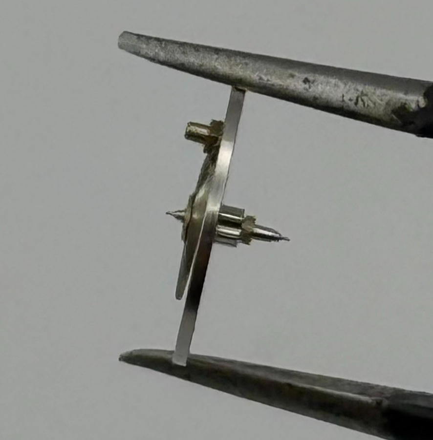 BFG 910 Balance Wheel Complete And Spring 8¾’’’ 4415 Watch Movement Parts NOS
