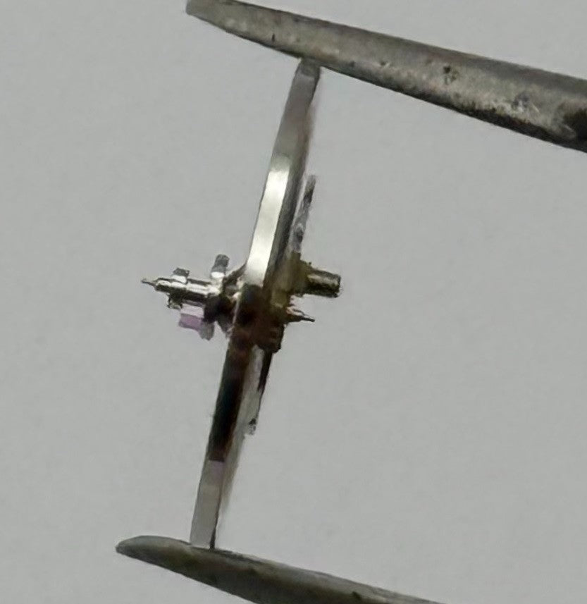 RL Rax 1013 1237 Balance Wheel Complete And Spring 1679 M Watch Movement Parts