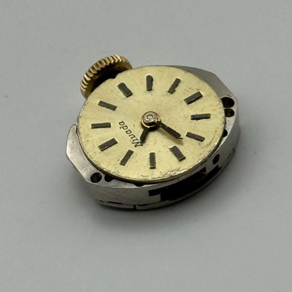 FEF 6630 Watch Movement Nivada 17 Jewels Swiss Manual Wind Parts Repair 13mm
