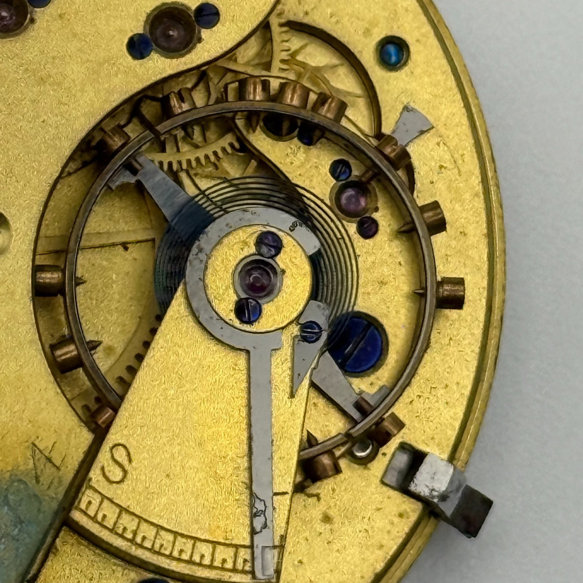 English Lever Pocket Watch Movement - Unidentified - Parts / Repair 44.8mm