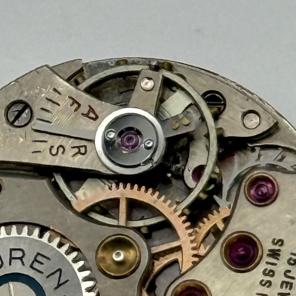 Buren 337 Watch Movement Buren Grand Prix 15 Jewels Swiss Parts Repair 19.3mm