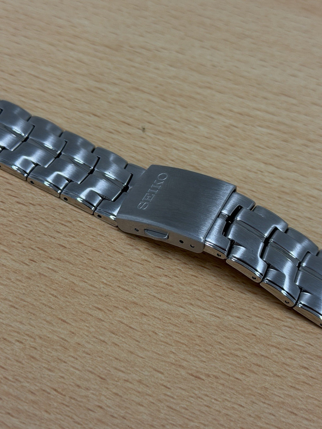Seiko 33Z9-Z-I Bracelet - For Chronograph Model - 22mm Ends - Stainless Steel