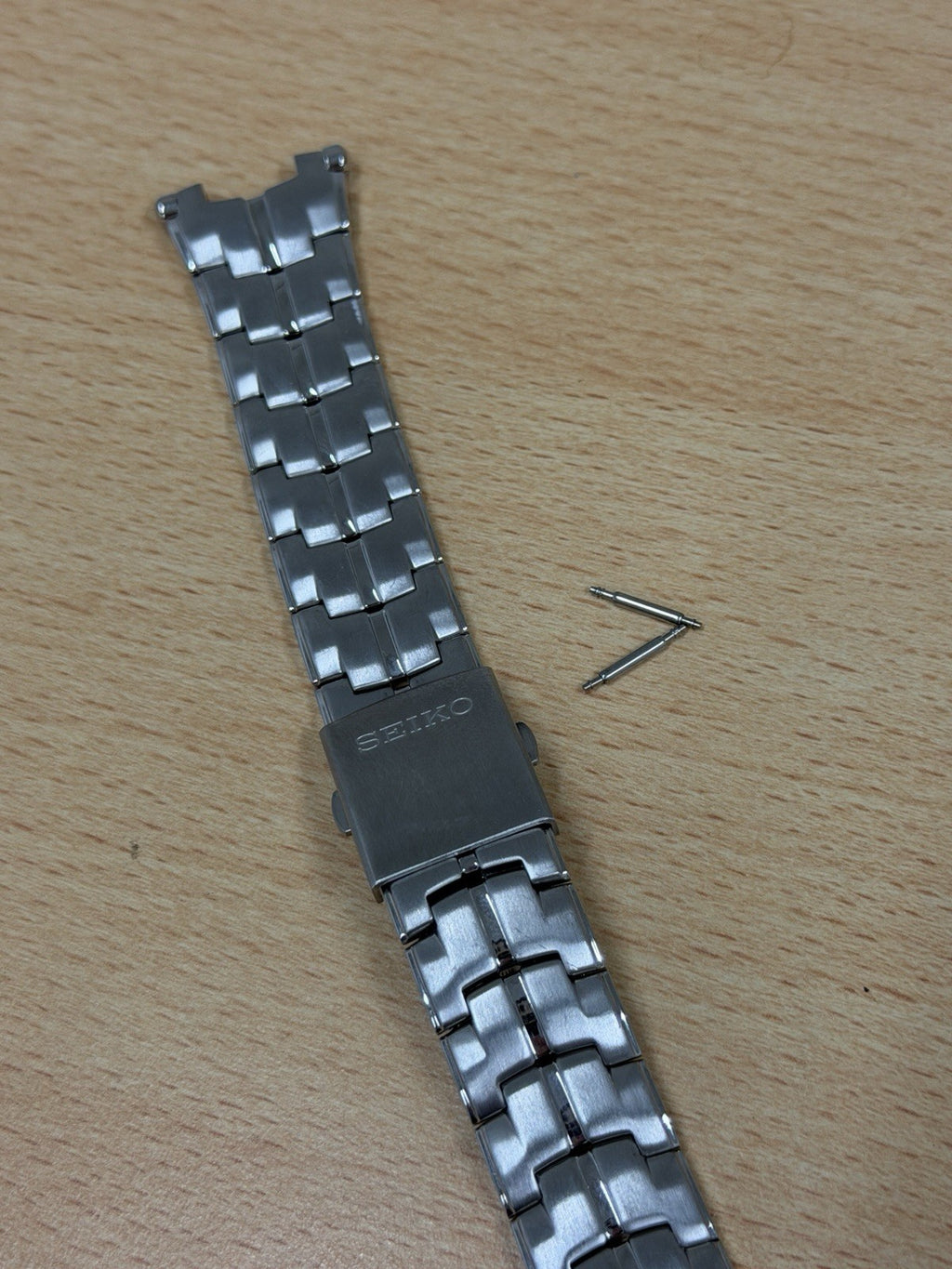 Seiko 33Z9-Z-I Bracelet - For Chronograph Model - 22mm Ends - Stainless Steel