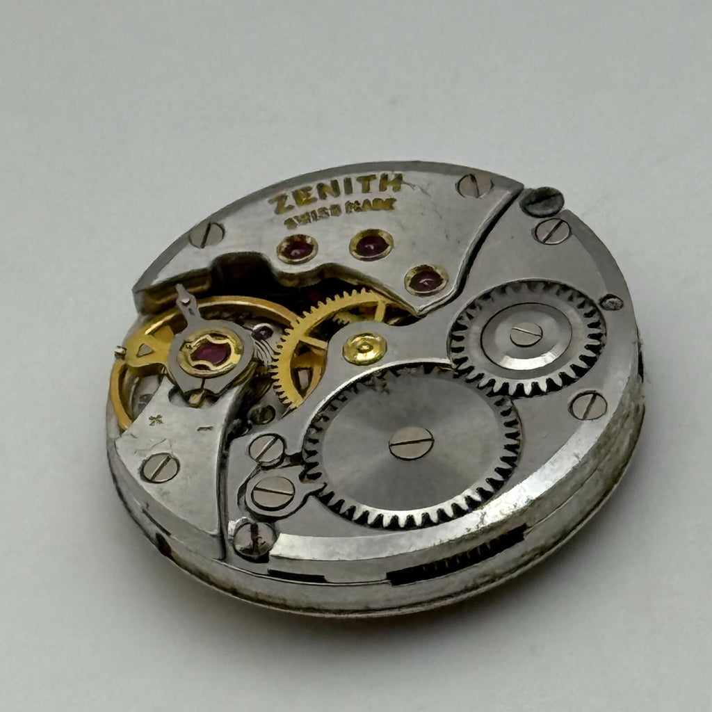 Zenith 88 Watch Movement - For Parts / Repair - 19.6mm