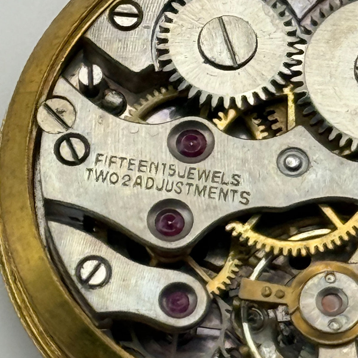 15 Jewels 2 Adjustments Watch Movement Running Unidentified Swiss Parts Repair