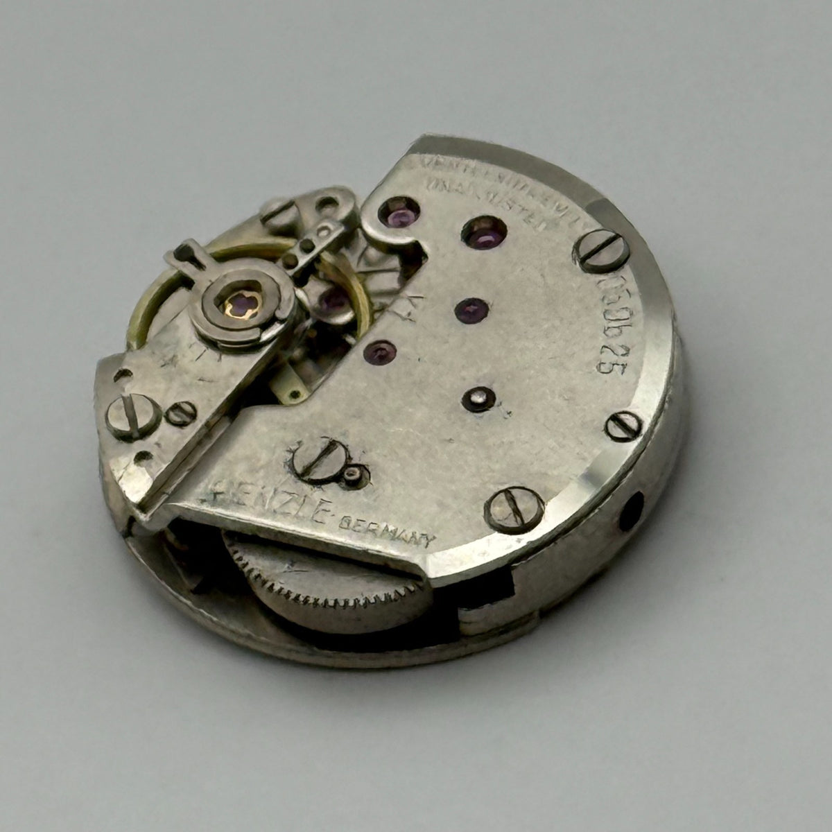 Kienzle 059625 Watch Movement 17 Jewels Germany Manual Wind Parts Repair 17.8mm
