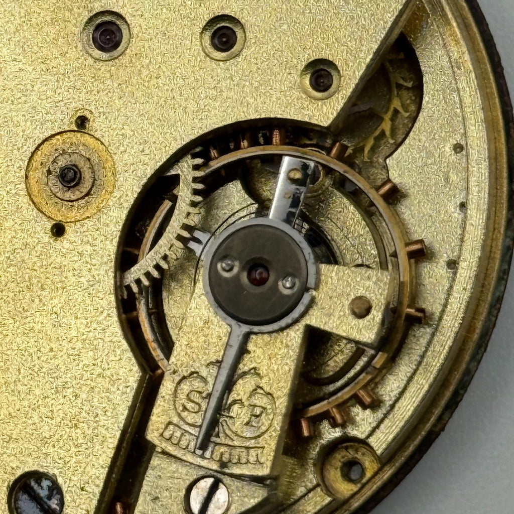 Swiss Lever Pocket Watch Movement - Unidentified - Antique Parts / Repair 42.7mm