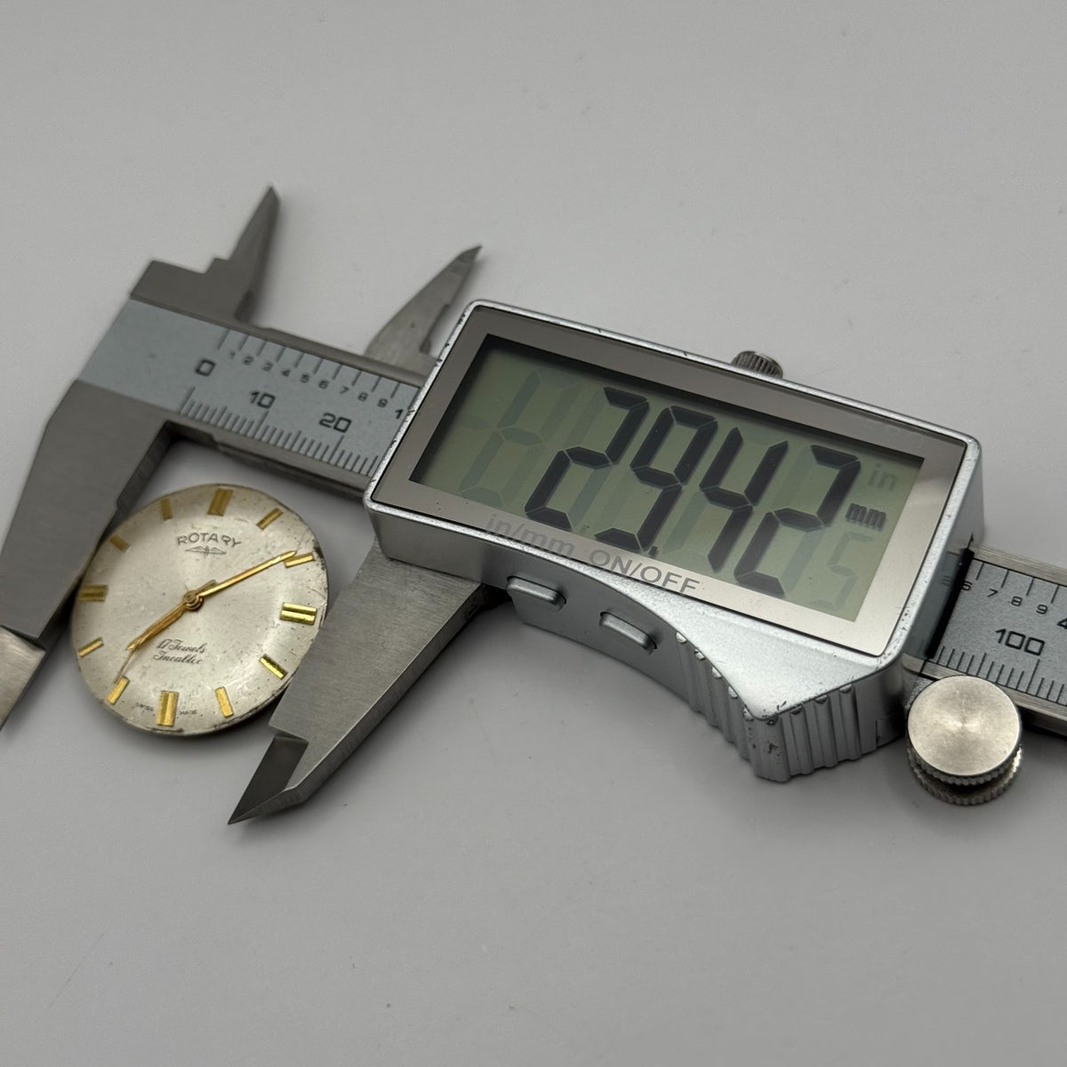 AS 1795 Watch Movement A. Schild 1795 Rotary 17J Incabloc Swiss Parts 25.9mm