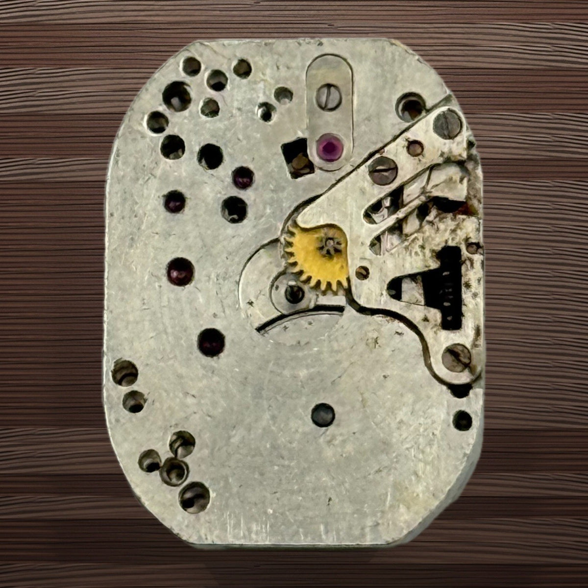 Luch Zaria 1800 Watch Movement - Soviet USSR Ladies - For Parts / Repair - 14mm
