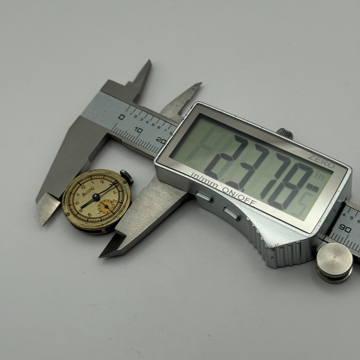 Ebosa 119 Watch Movement - Rocar Sub Seconds - For Parts / Repair - 23.7mm