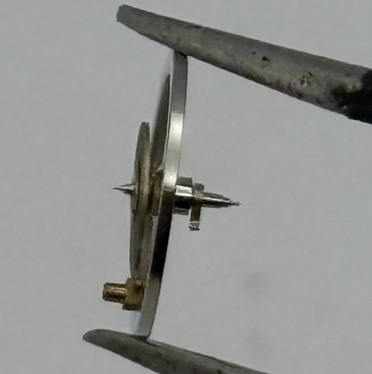 BFG 910 Balance Wheel Complete And Spring 8¾’’’ 4415 Watch Movement Parts NOS
