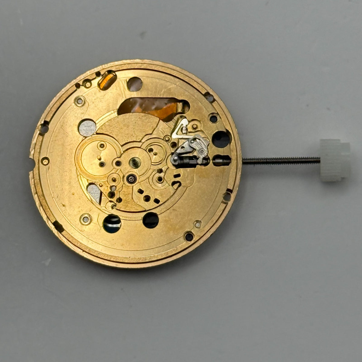 Omega 1420 Watch Movement - Running - Incomplete - For Parts / Repair - 23.9mm