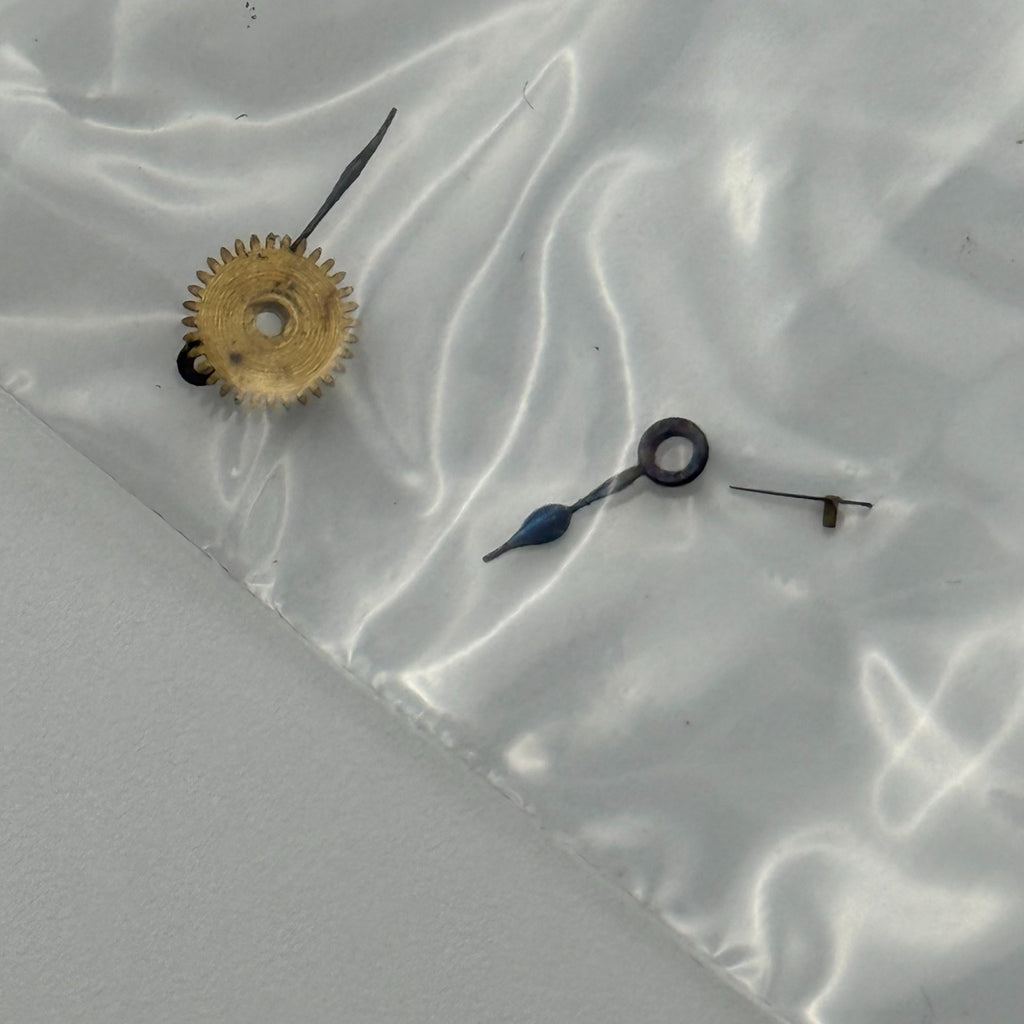 ETA Watch Movement - For Parts / Repair