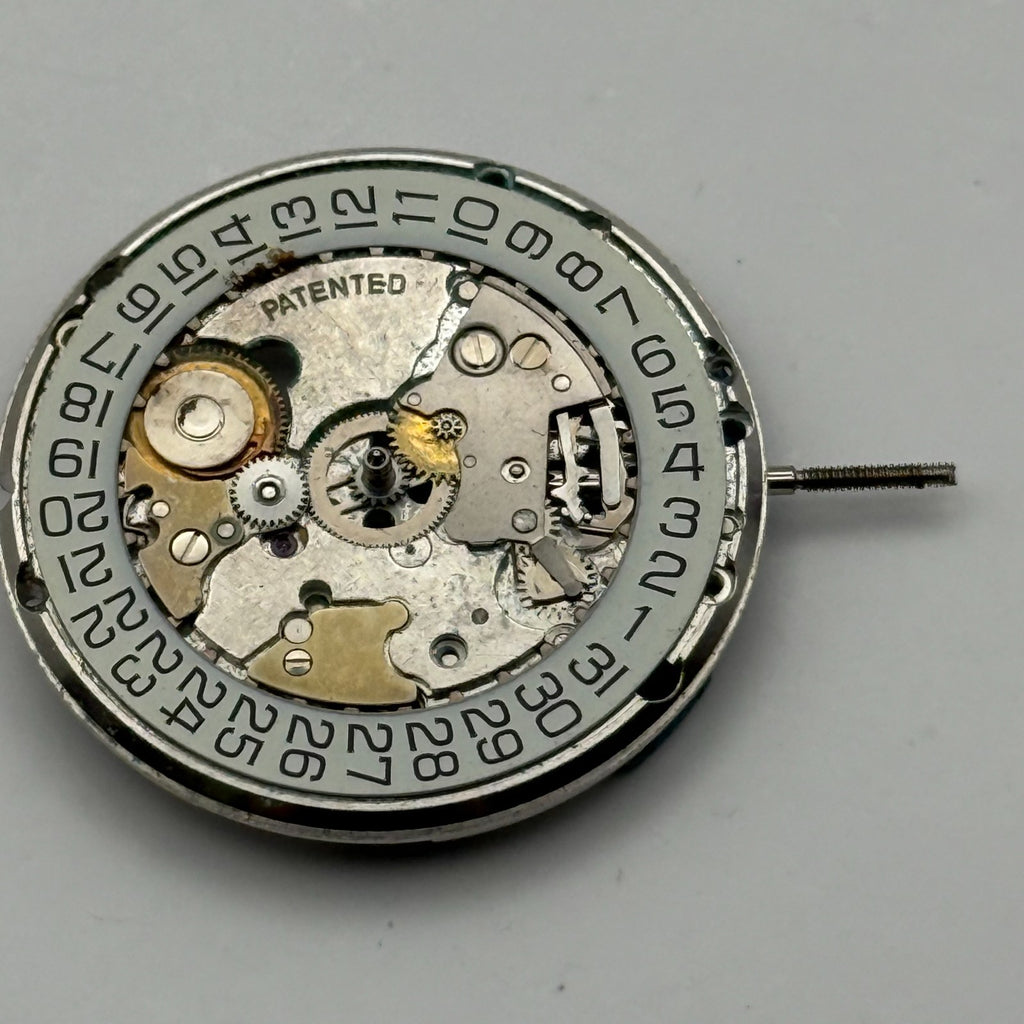 ETA 954.111 Watch Movement Quartz Swiss Date 7 Jewels Parts Repair Untested 26mm
