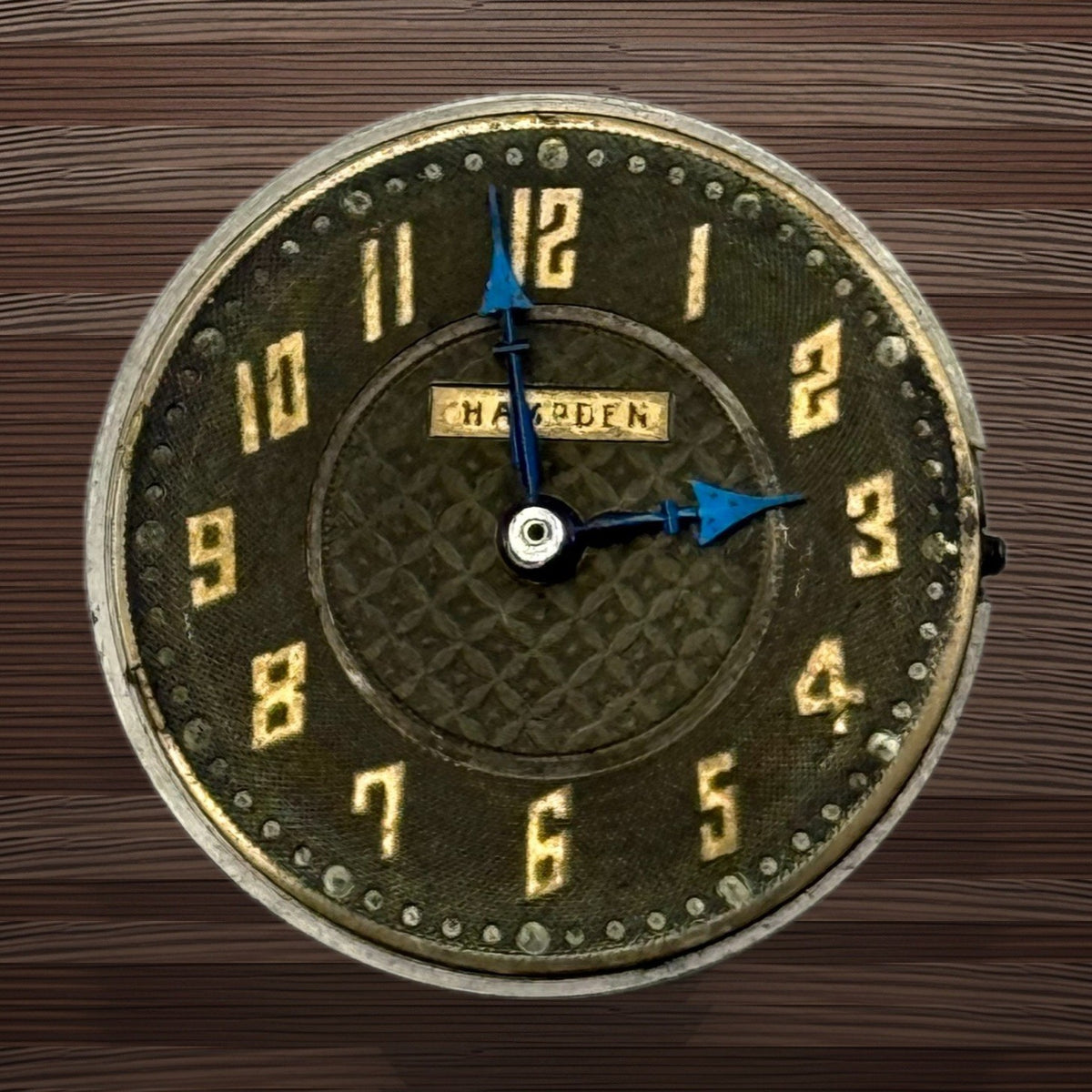 Hampden The Mary Jane Watch Movement - American Canton Ohio - For Parts / Repair