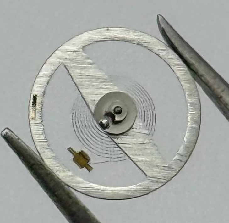 RL 8013 /2 Balance Wheel Complete And Spring 8¾’’’ 5000 Watch Movement Parts NOS