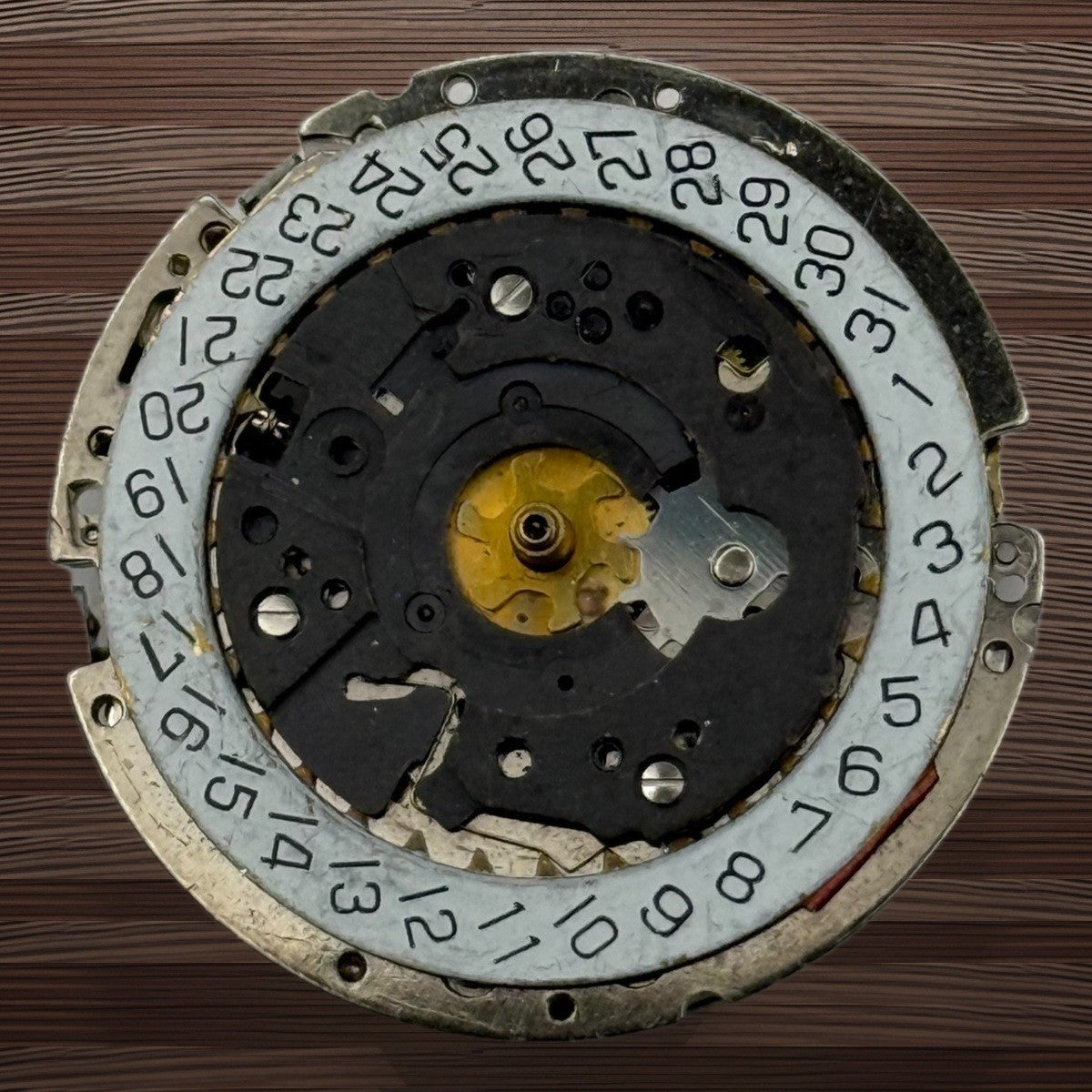 ISA 8172 Watch Movement - Quartz Date 3 Jewels - For Parts / Repair - 26.1mm