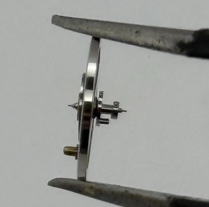 RL 8013 Balance Wheel Complete And Spring 8¾’’’ 5000 /2 Watch Movement Parts NOS